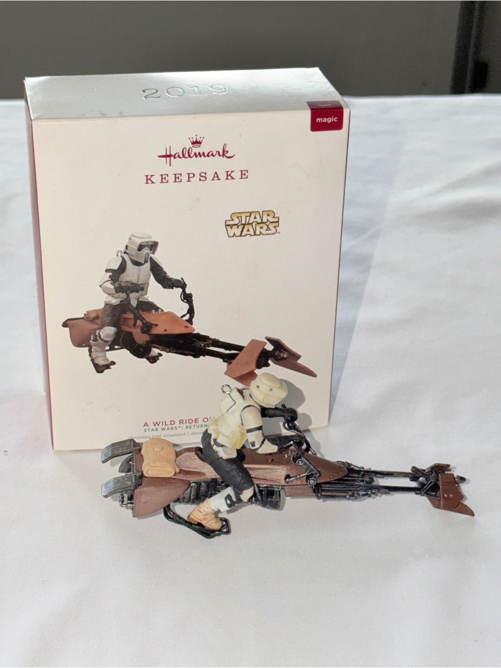 2019 Hallmark Star Wars A Wild Ride on Endor Sound Ornament NIB QXI3619